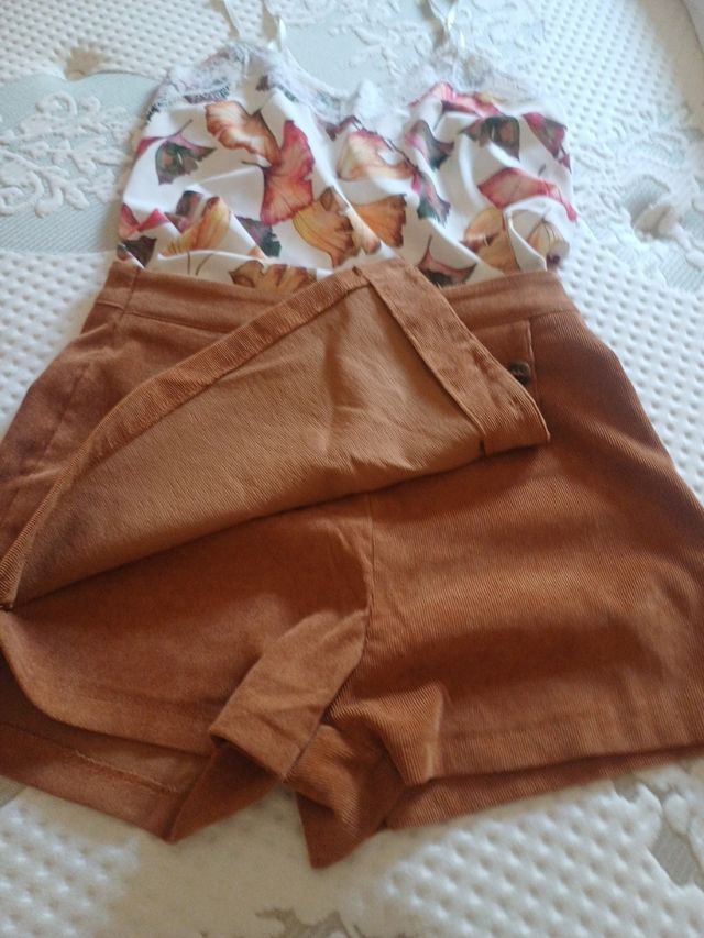 Conjunto falda y top - marrón y blanco