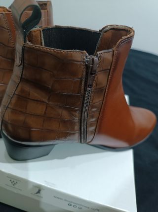 Botines DESIRÉE piel marrón