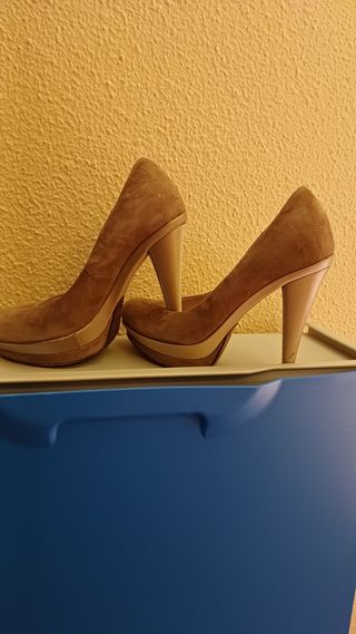 Zapatos tacón Parriego