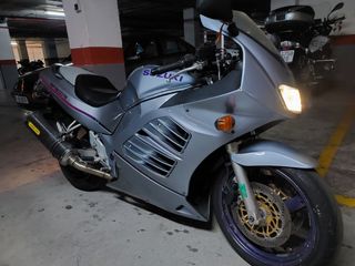 Suzuki RF600R año 96