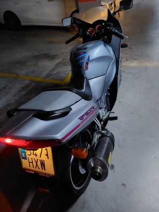 Suzuki RF600R año 96