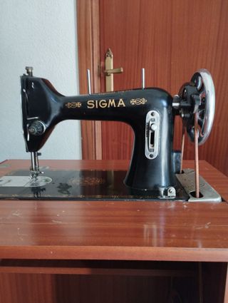 Máquina coser Sigma - Antigua  En buen estado