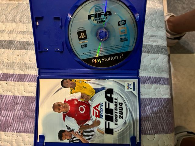 FIFA Football 2004 PS2 - Completo