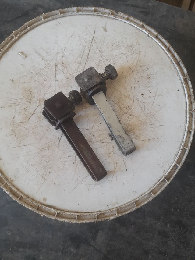 Reposapiés  sin la goma Rieju RS1: Piezas  