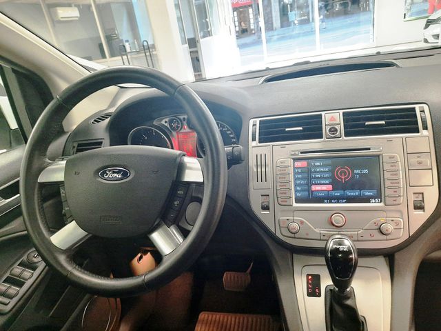 Ford Kuga auto 4x4 2011