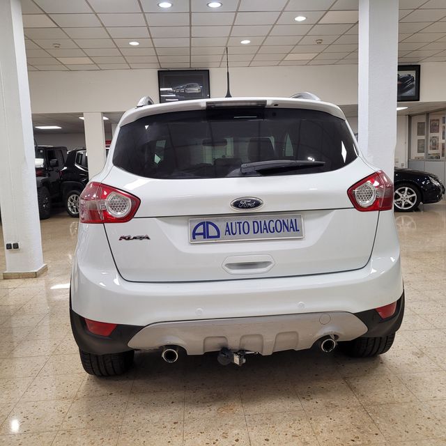 Ford Kuga auto 4x4 2011