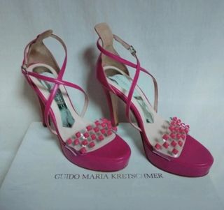 Elegantes Zapatos Sandalias en vinilo transparente