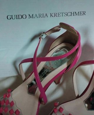 Elegantes Zapatos Sandalias en vinilo transparente