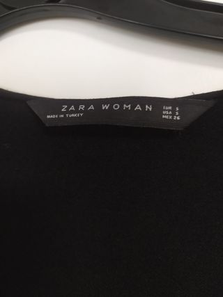 Blusa negra Zara Woman - M