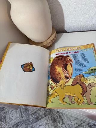 libro Disney sobre leones.