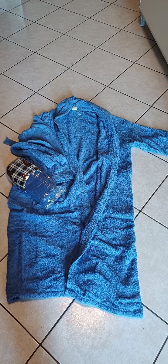 Accappatoio spugna blu + ciabatta spugna