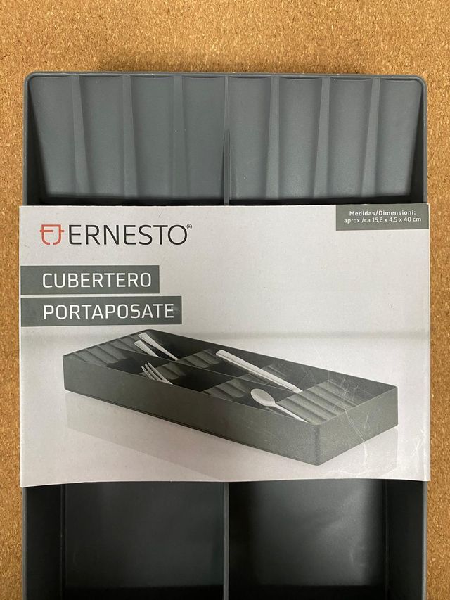 Cubertero gris