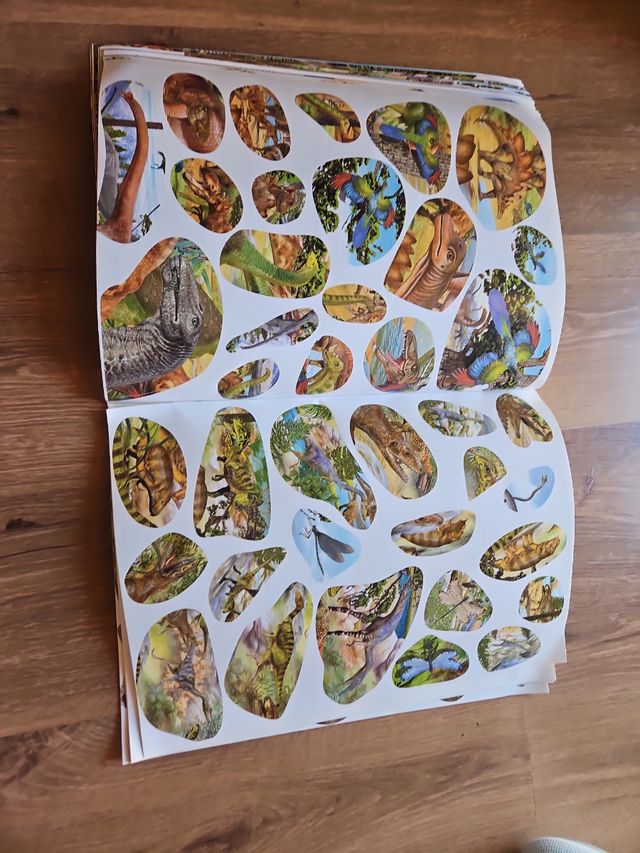 1000 dinosaurios para buscar