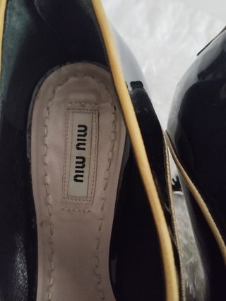 Zapatos Miu Miu ,arreglados suelas y tapas.