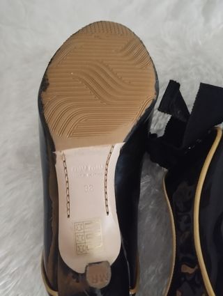 Zapatos Miu Miu ,arreglados suelas y tapas.