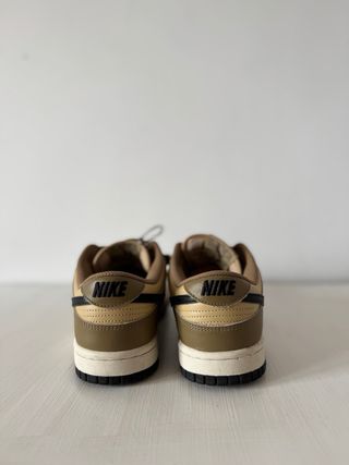 Nike Dunk Low - Zapatillas Beige/Verde Oliva
