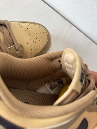Nike Dunk Low - Zapatillas Beige/Verde Oliva