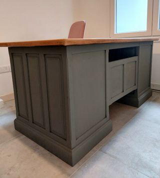 Escritorio madera maciza verde oscuro y madera