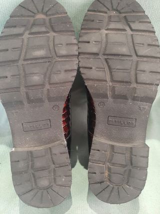 Zapatos mujer piel cocodrilo marrón