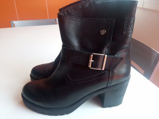 Botas Piel Negras