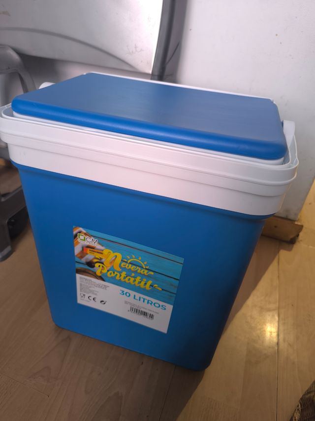 Nevera Portátil 30L - Azul