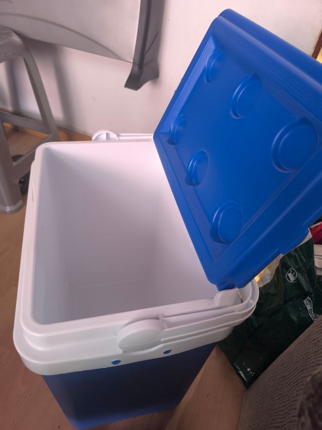 Nevera Portátil 30L - Azul