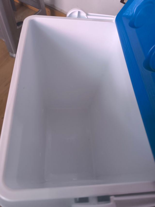 Nevera Portátil 30L - Azul