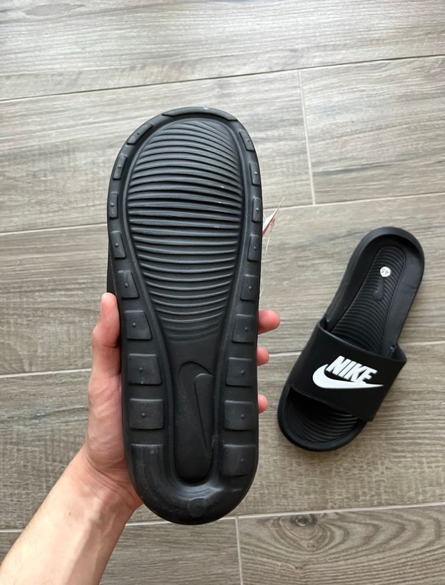 Ciabatte Nike Benassi JDI 45