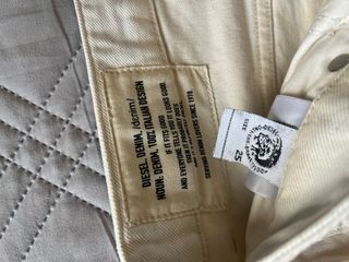 Pantalones Diesel D-reggy beige