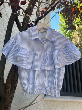 Blusa de Uterqüe 