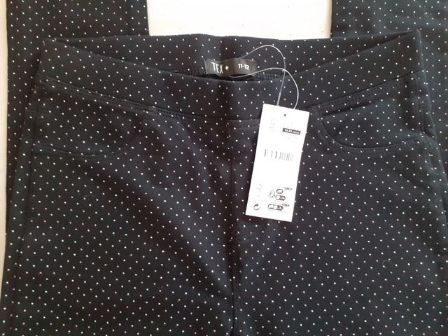 Leggings de niña talla 11-12 años a estrenar.
