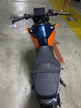 KTM Duke 125