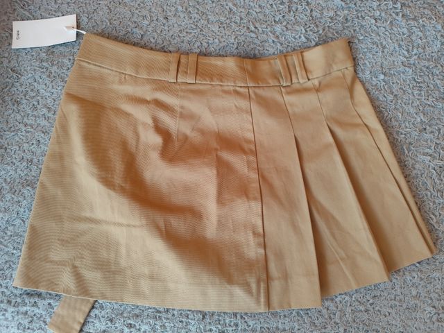 Falda Mango nueva con etiqueta