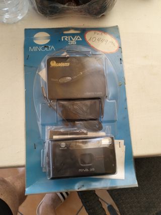 Minolta Riva 35 + Cassette