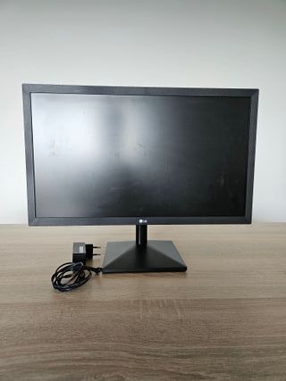 Monitor LG 22" - Pantalla negra
