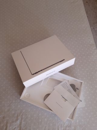 MacBook Air 13" - Caja original