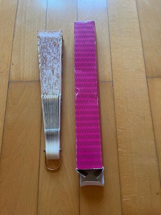 Abanico encaje dorado beige
