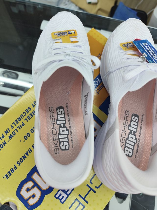 Zapatillas Skechers Ultra Flex blancas - 38