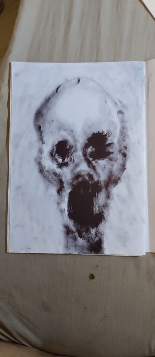 Arte oscuro monocromático