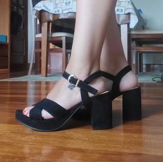 Sandalias tacón negras mujer