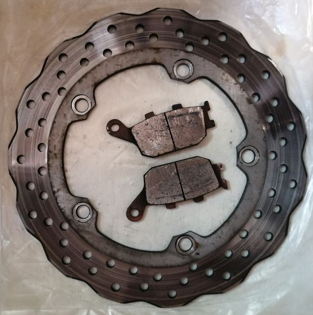 Disco de freno + pastillas Yamaha Tracer 700