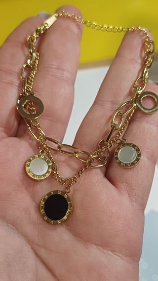 Pulsera Doble Capa Con Monedas negras y blancas