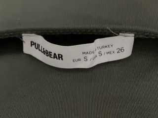 Vestido midi verde oliva