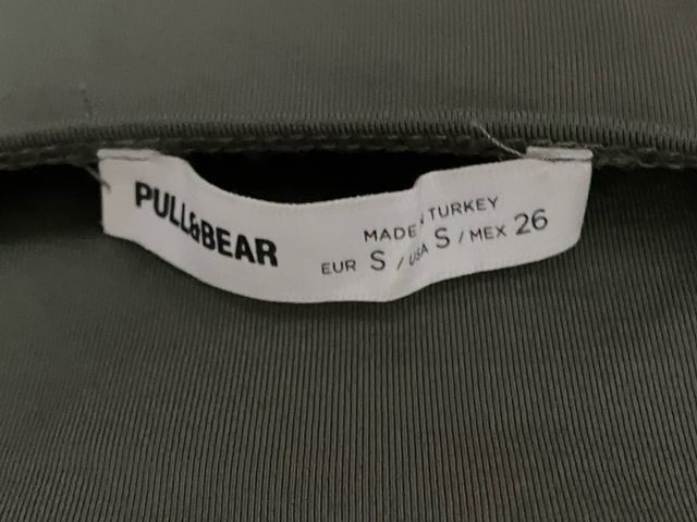 Vestido midi verde oliva