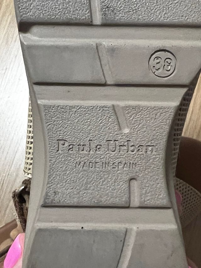 Sandalias cuña beige/ marron como nuevas