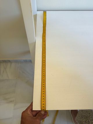 Escritorio blanco madera - Estantería