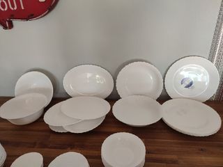 Vajilla de 18 servicios, 110 piezas