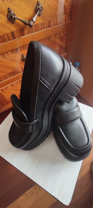 Nuevos Mocasines plataforma negros