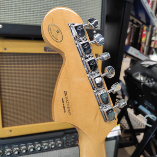 FENDER Vintera '70s Stratocaster