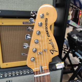 FENDER Vintera '70s Stratocaster